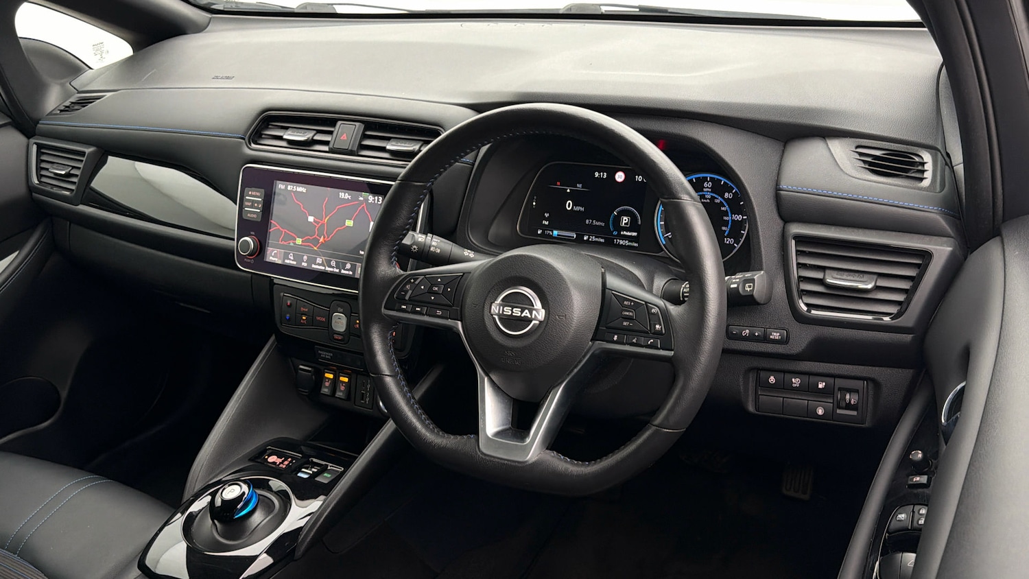 Used Nissan Leaf 2023 for sale - 78081204: Photo 9