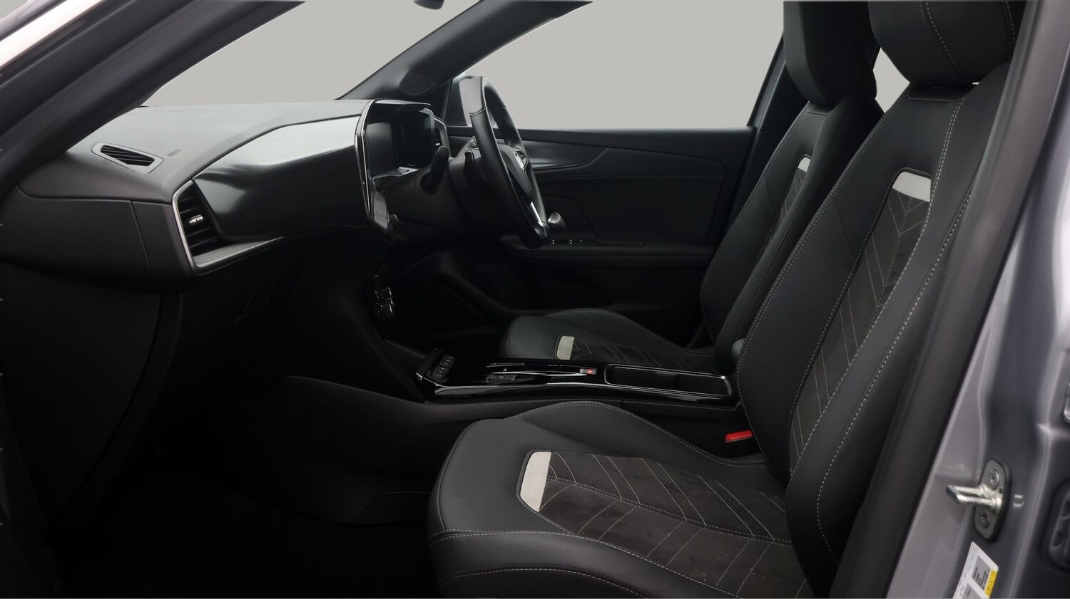 Used Vauxhall Mokka 2023 for sale - 77730100: Photo 14