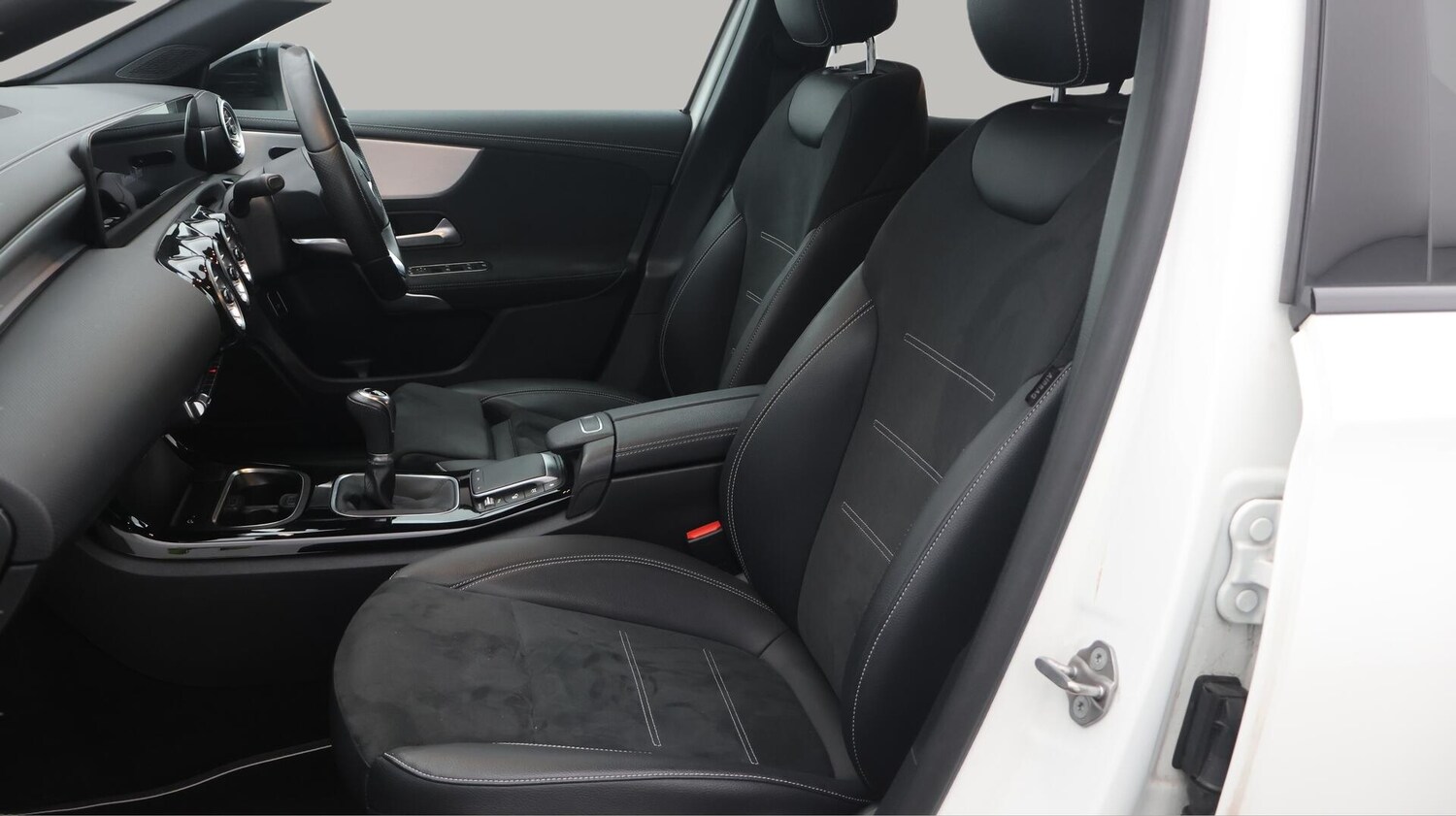 Used Mercedes-Benz A-Class for sale - 76584432: Photo 15