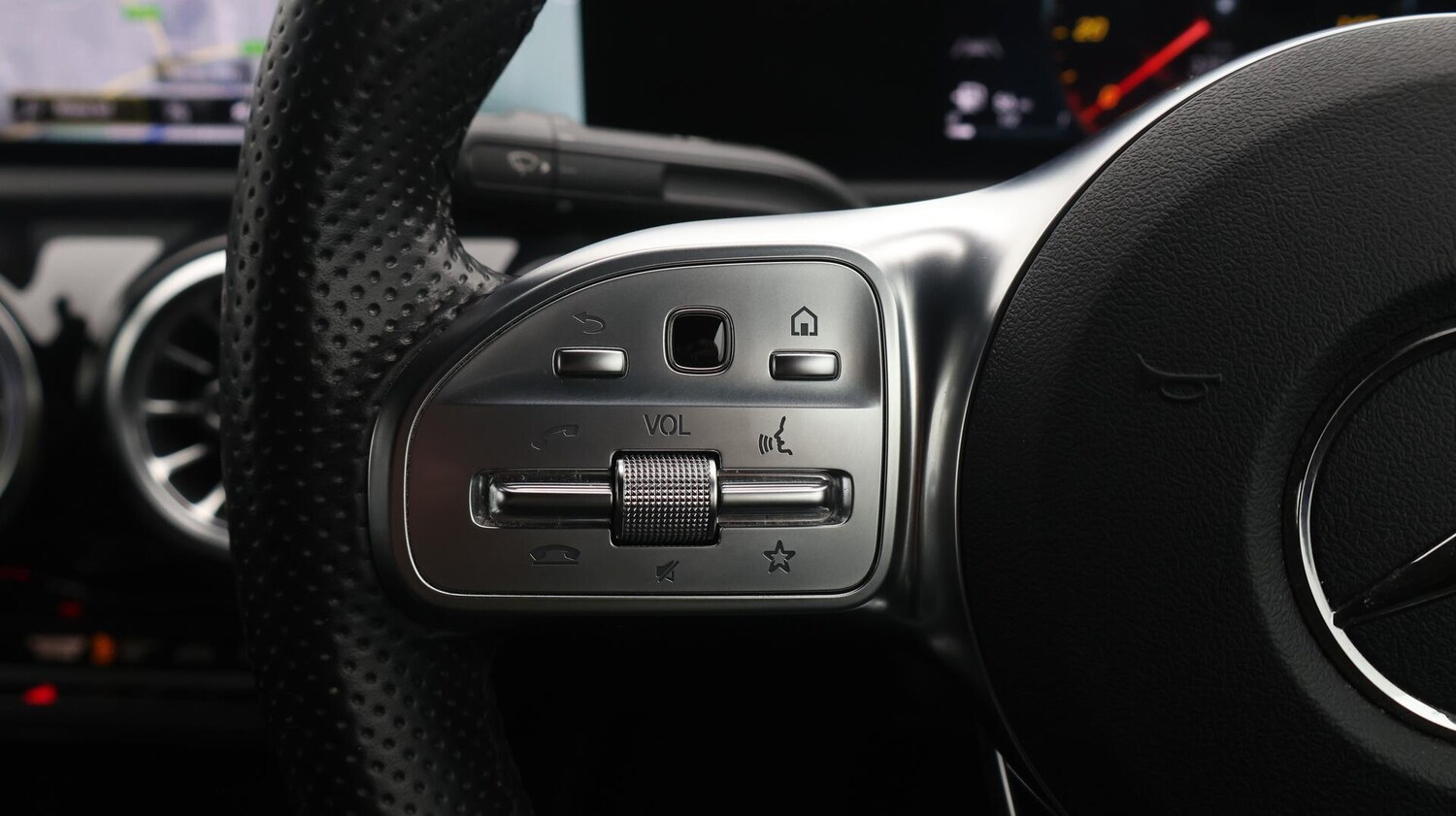 Used Mercedes-Benz A-Class for sale - 76584432: Photo 25