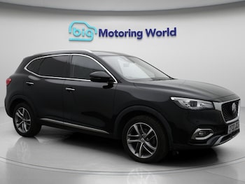 MG - MG HS