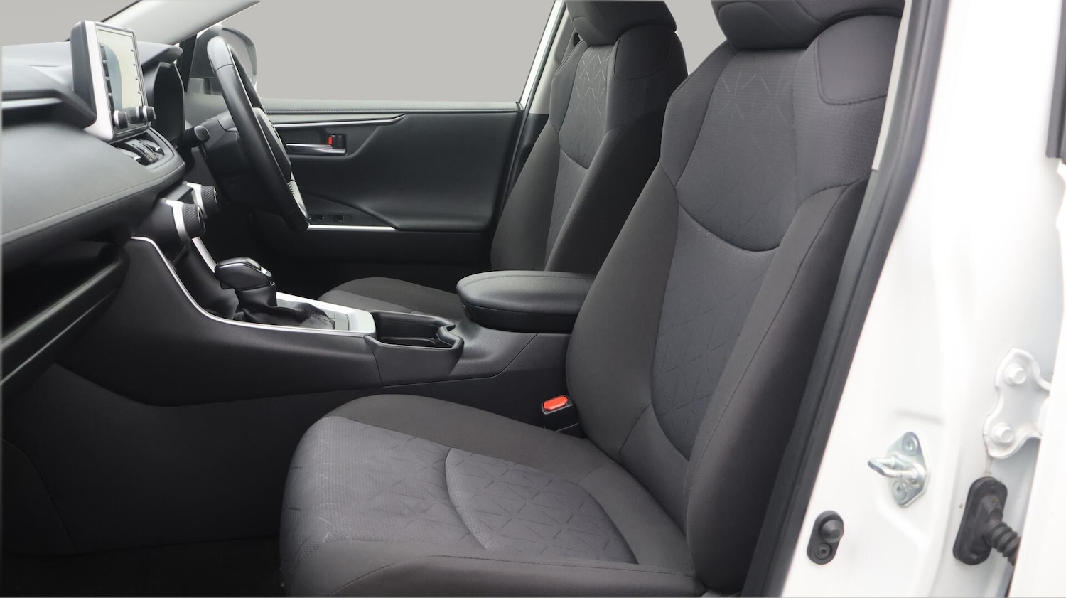 Used Toyota RAV4 2020 for sale - 76584830: Photo 15