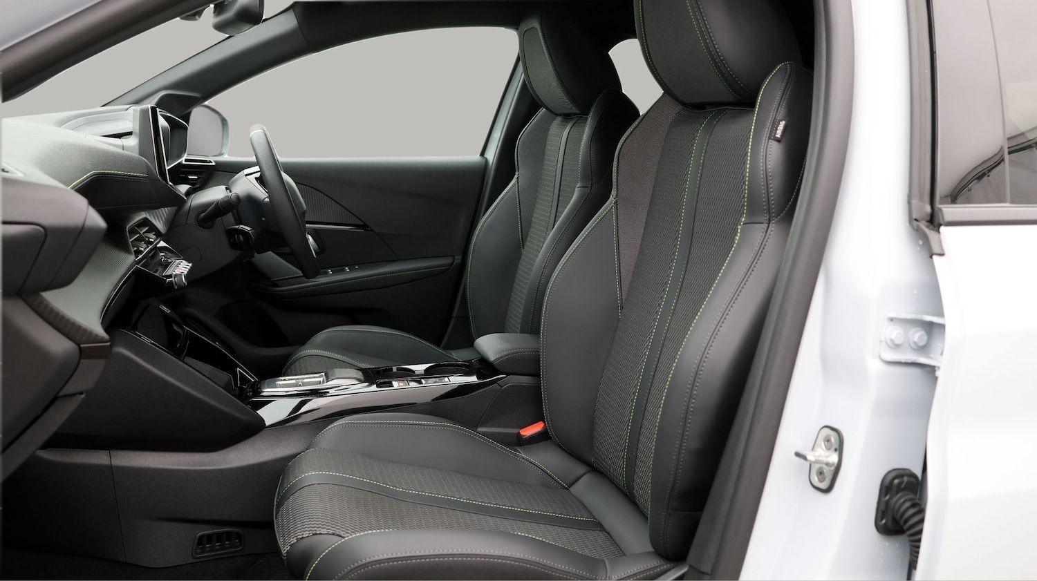 Used Peugeot 208 2025 for sale - 77353869: Photo 14