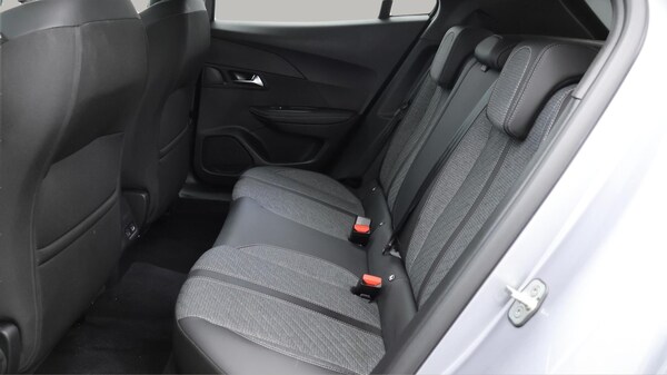 Used Peugeot 2008 2024 for sale - 75478391: Photo 17