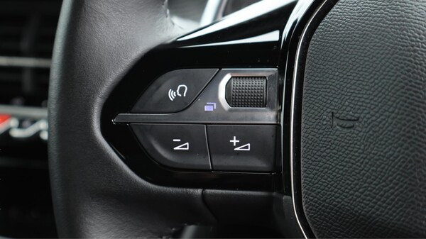 Used Peugeot 2008 2024 for sale - 75478391: Photo 24