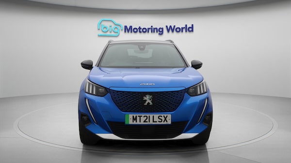 Used Peugeot E-2008 2021 for sale - 76318084: Photo 3