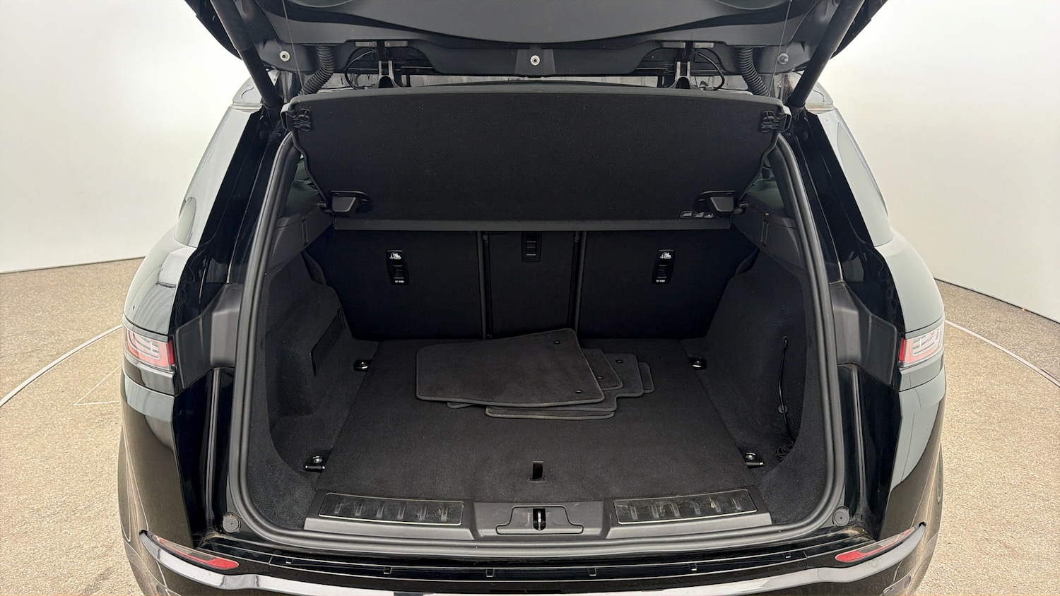 Used Land Rover Range Rover Evoque 2022 for sale - 78121763: Photo 16