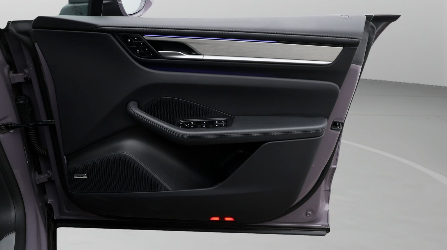 Used Porsche Macan 2025 for sale - 77182040: Photo 15