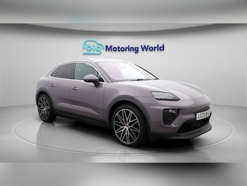 Used Porsche Macan 2025 for sale - 77182040: Photo