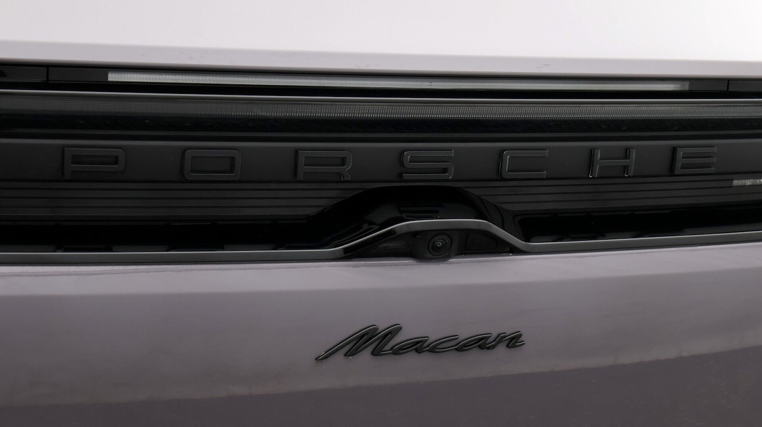 Used Porsche Macan 2025 for sale - 77182040: Photo 23