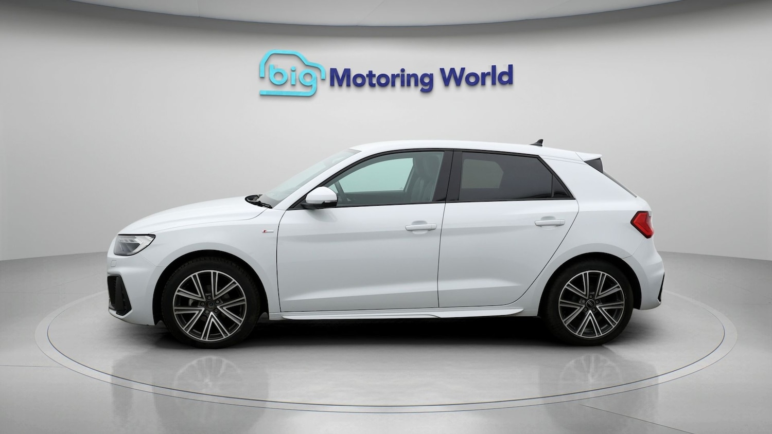 Used Audi A1 for sale - 77184081: Photo 4