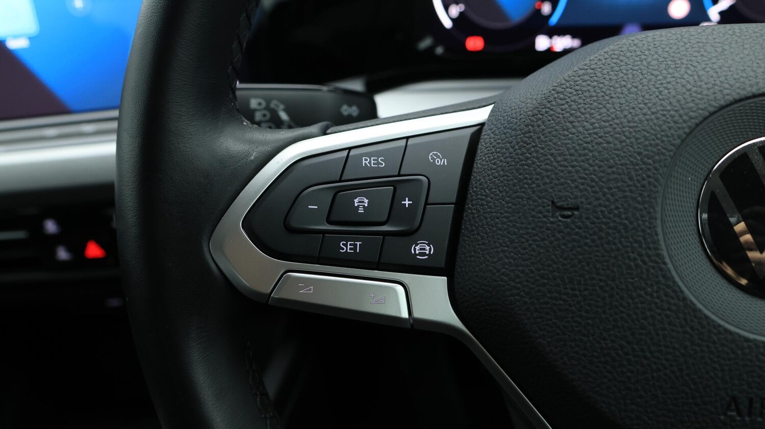 Used Volkswagen Golf 2021 for sale - 76151608: Photo 35