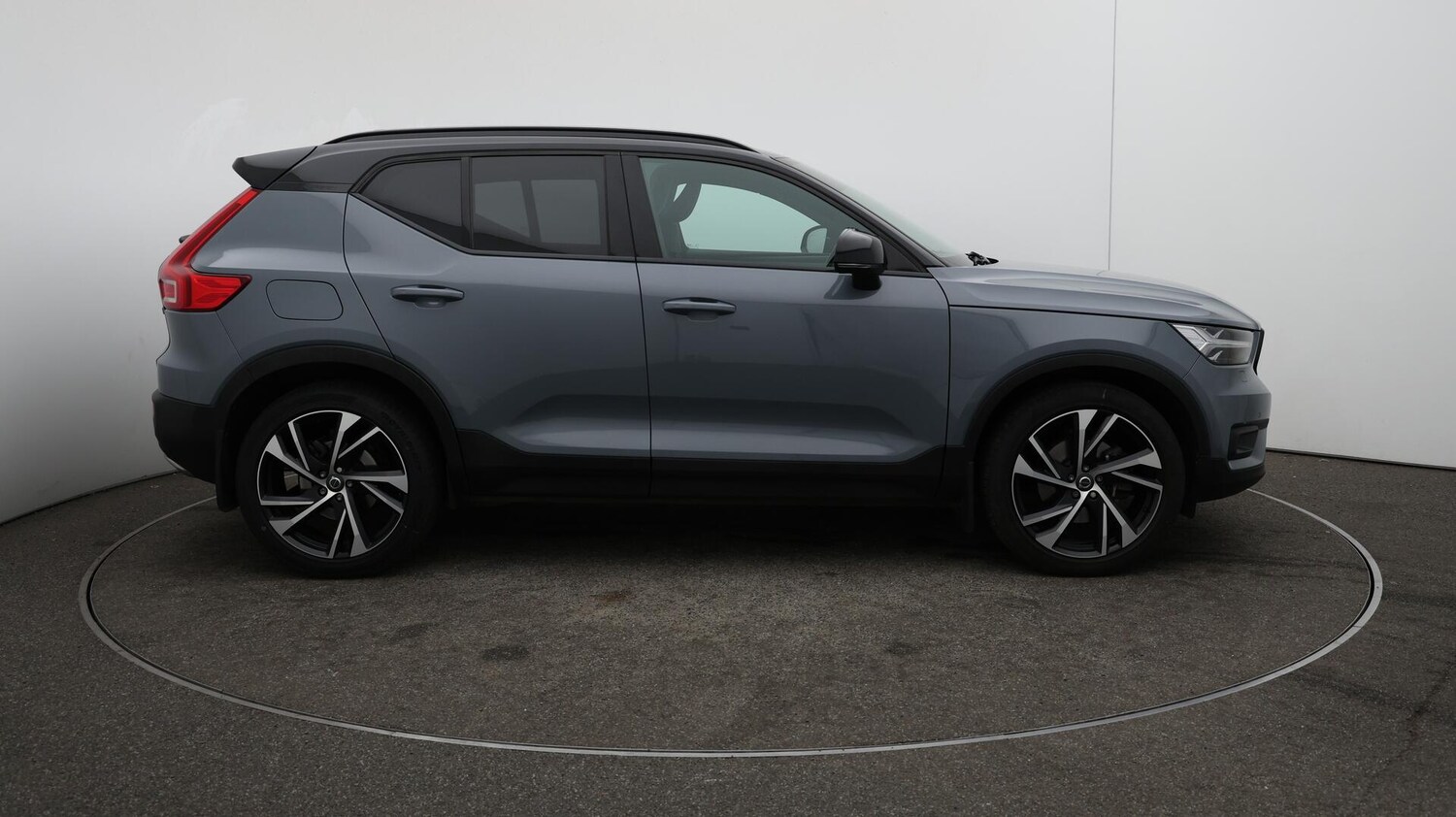 Used Volvo XC40 2020 for sale - 76671453: Photo 49