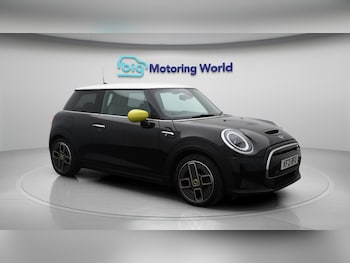 Used MINI Hatch 2021 for sale - 75669986: Photo