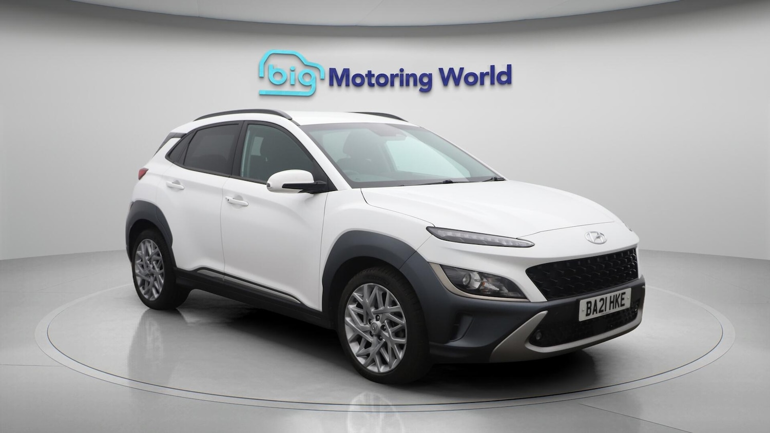 Used Hyundai KONA 2021 for sale - 76371410: Photo 2