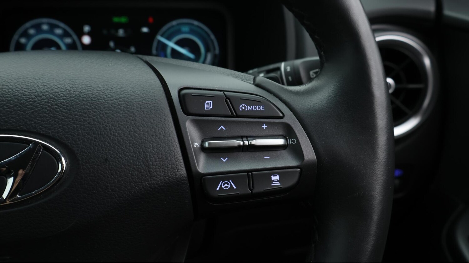 Used Hyundai KONA 2021 for sale - 76371410: Photo 26