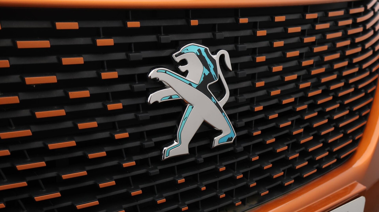 Used Peugeot E-2008 2021 for sale - 76398715: Photo 21