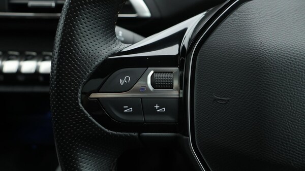 Used Peugeot 3008 2020 for sale - 75756142: Photo 26