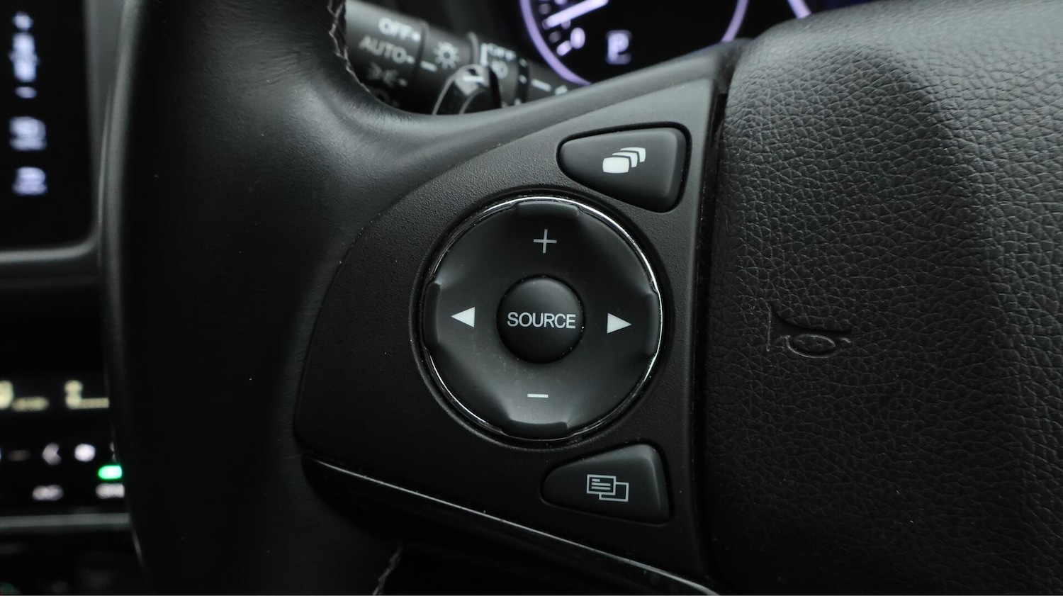 Used Honda HR-V 2020 for sale - 76071482: Photo 24