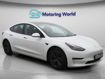 (71) - (Dual Motor) Long Range Saloon 4dr Electric Auto 4WDE (346 ps)