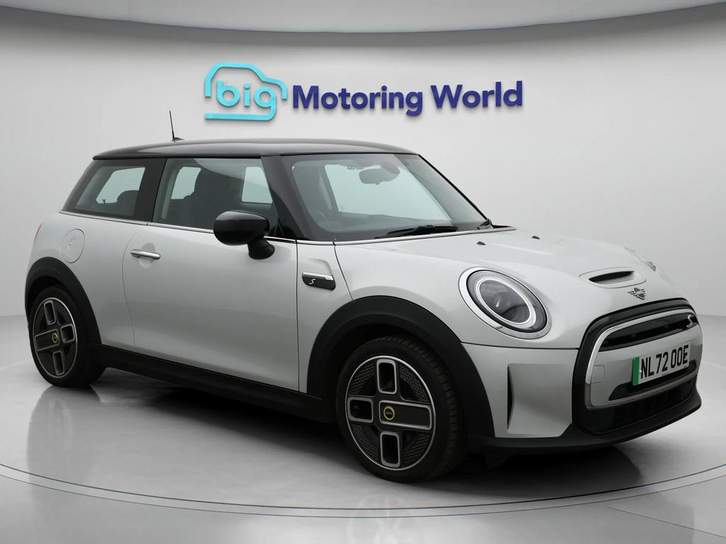 Used MINI Hatch 2022 for sale - 76656966: Photo 1