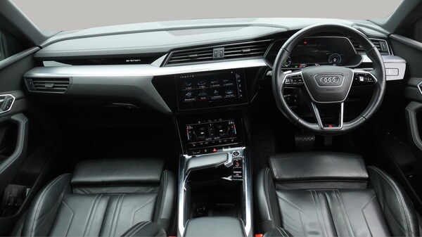 Used Audi e-tron 2022 for sale - 76250944: Photo 14