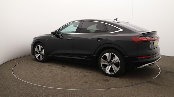 Used Audi e-tron 2022 for sale - 76250944: Photo 37