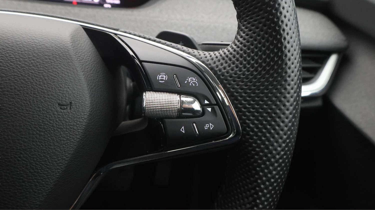 Used Skoda Enyaq for sale - 76735151: Photo 27