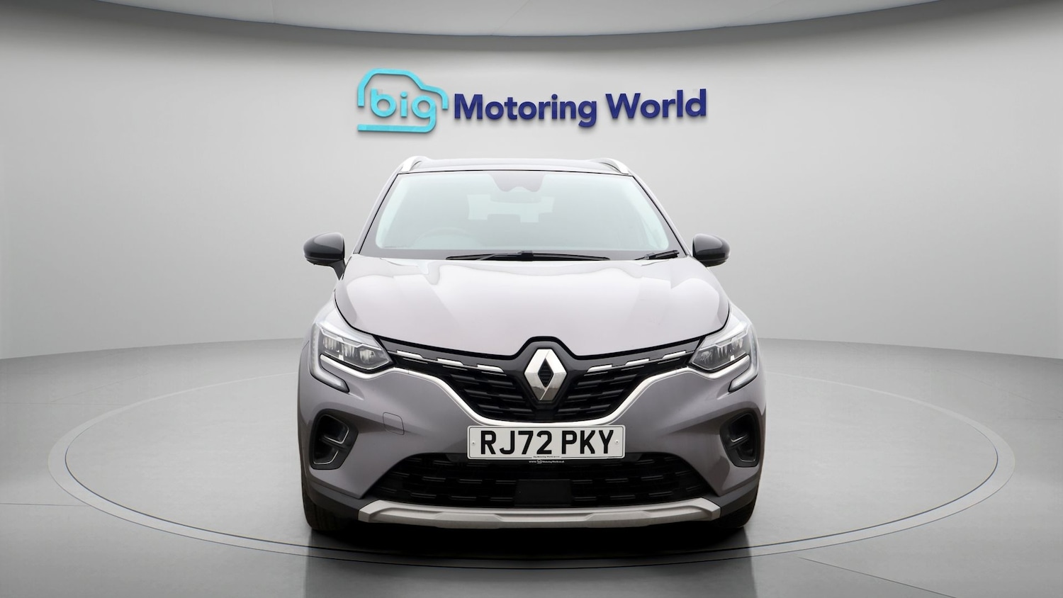 Used Renault Captur 2022 for sale - 77616080: Photo 2
