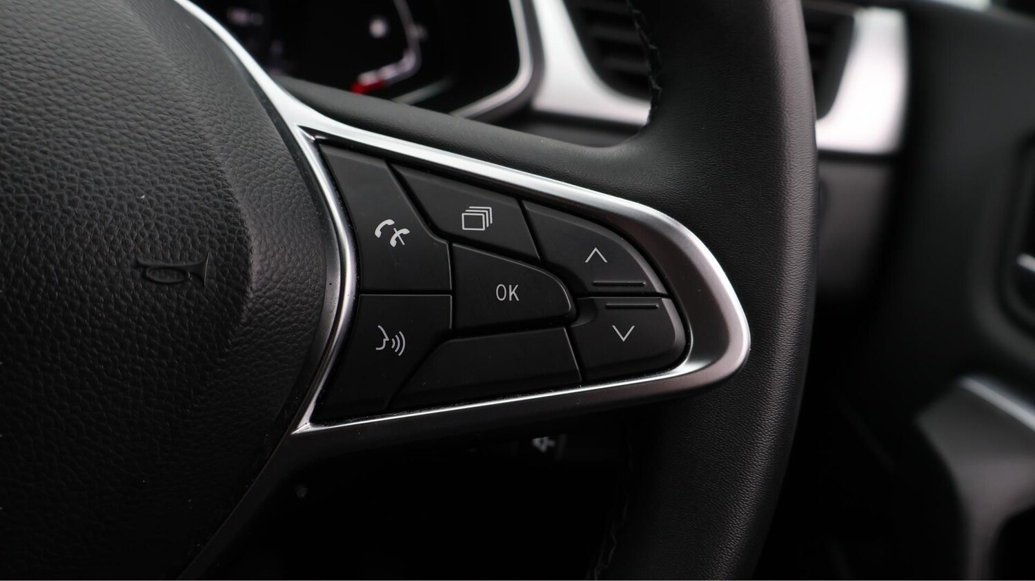 Used Renault Captur 2022 for sale - 77616080: Photo 24