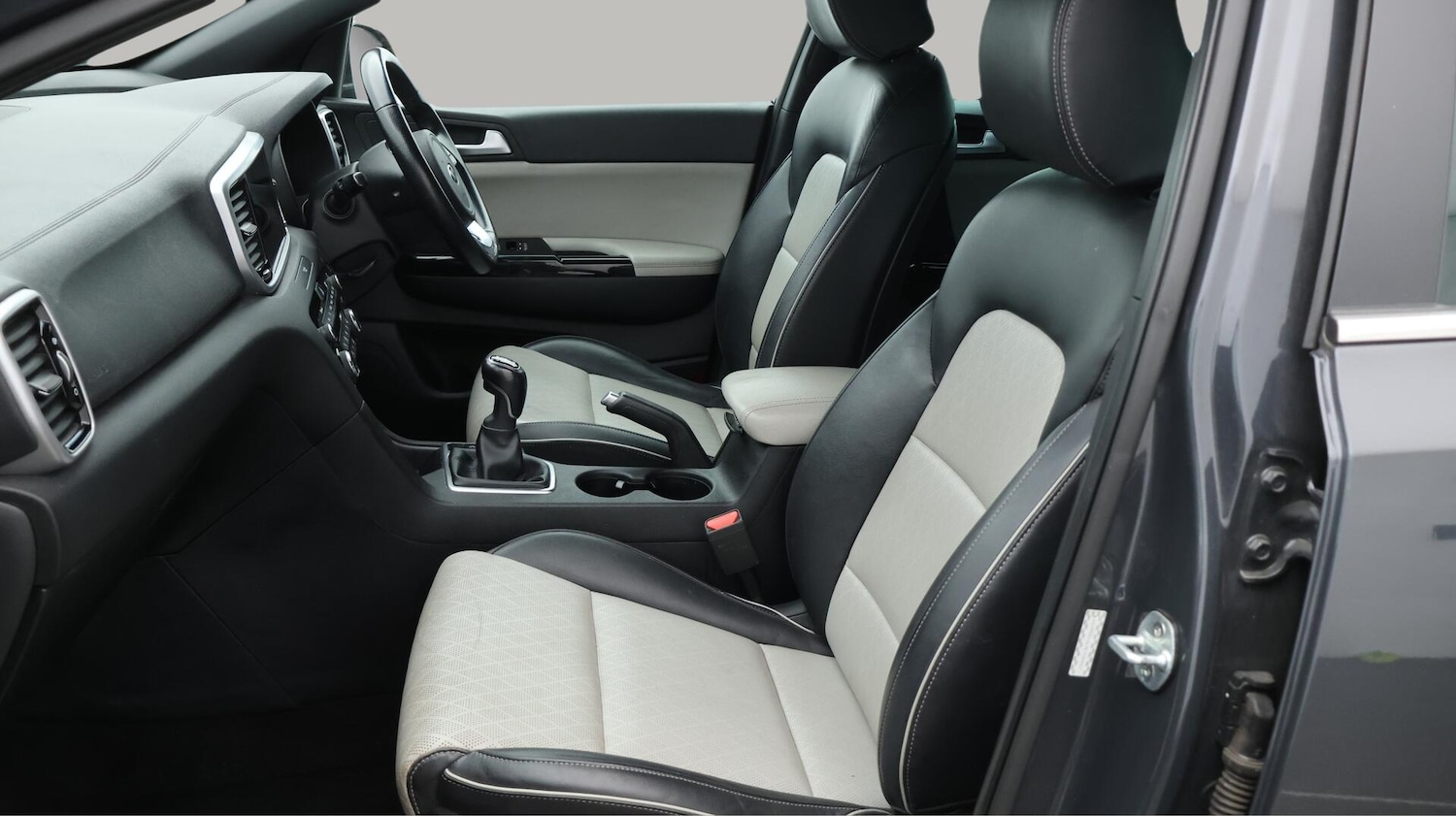 Used Kia Sportage 2020 for sale - 76432129: Photo 15