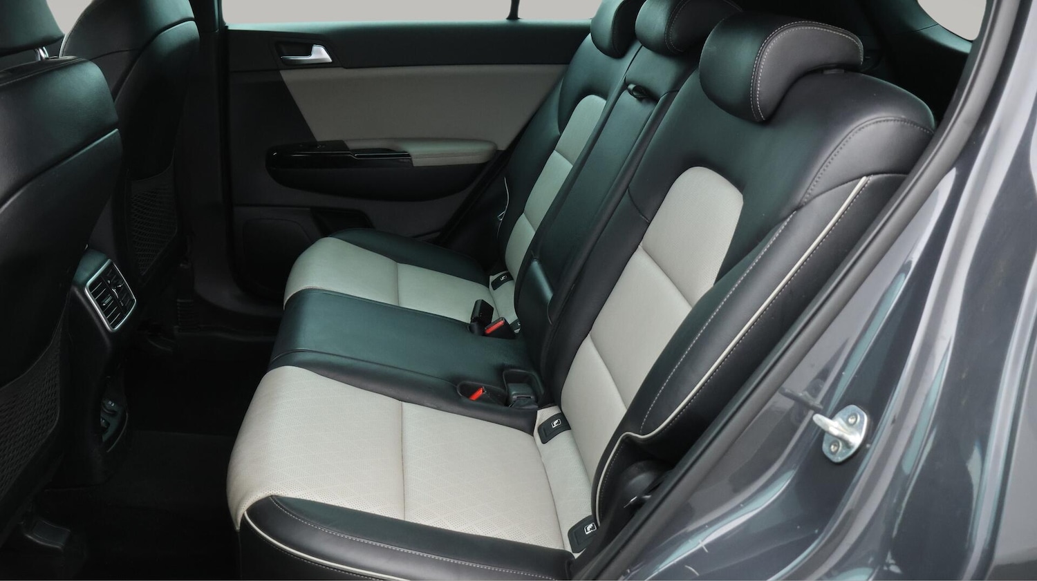 Used Kia Sportage 2020 for sale - 76432129: Photo 17