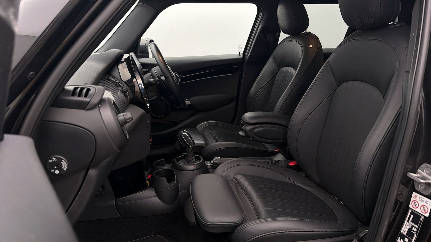 Used MINI Hatch 2022 for sale - 78016042: Photo 13