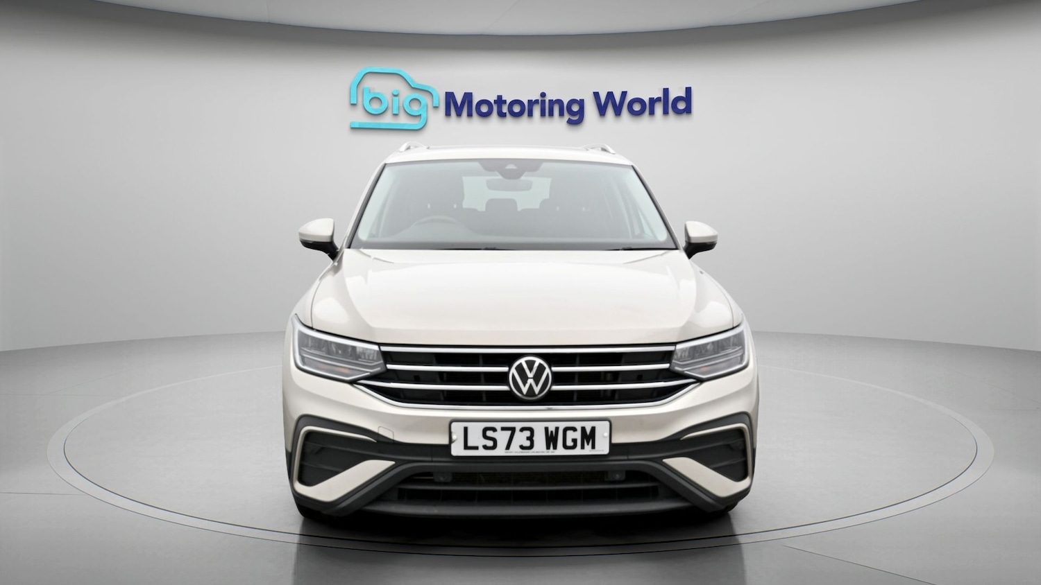 Used Volkswagen Tiguan Allspace 2023 for sale - 78197407: Photo 2
