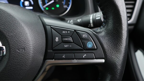 Used Nissan Leaf 2020 for sale - 76213992: Photo 24