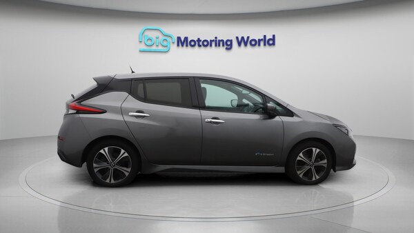Used Nissan Leaf 2020 for sale - 76213992: Photo 9