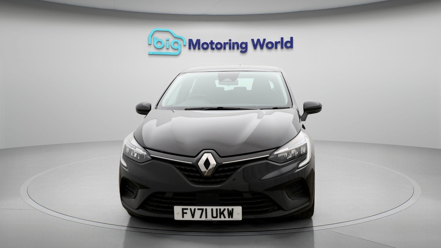 Used Renault Clio 2022 for sale - 77579496: Photo 2