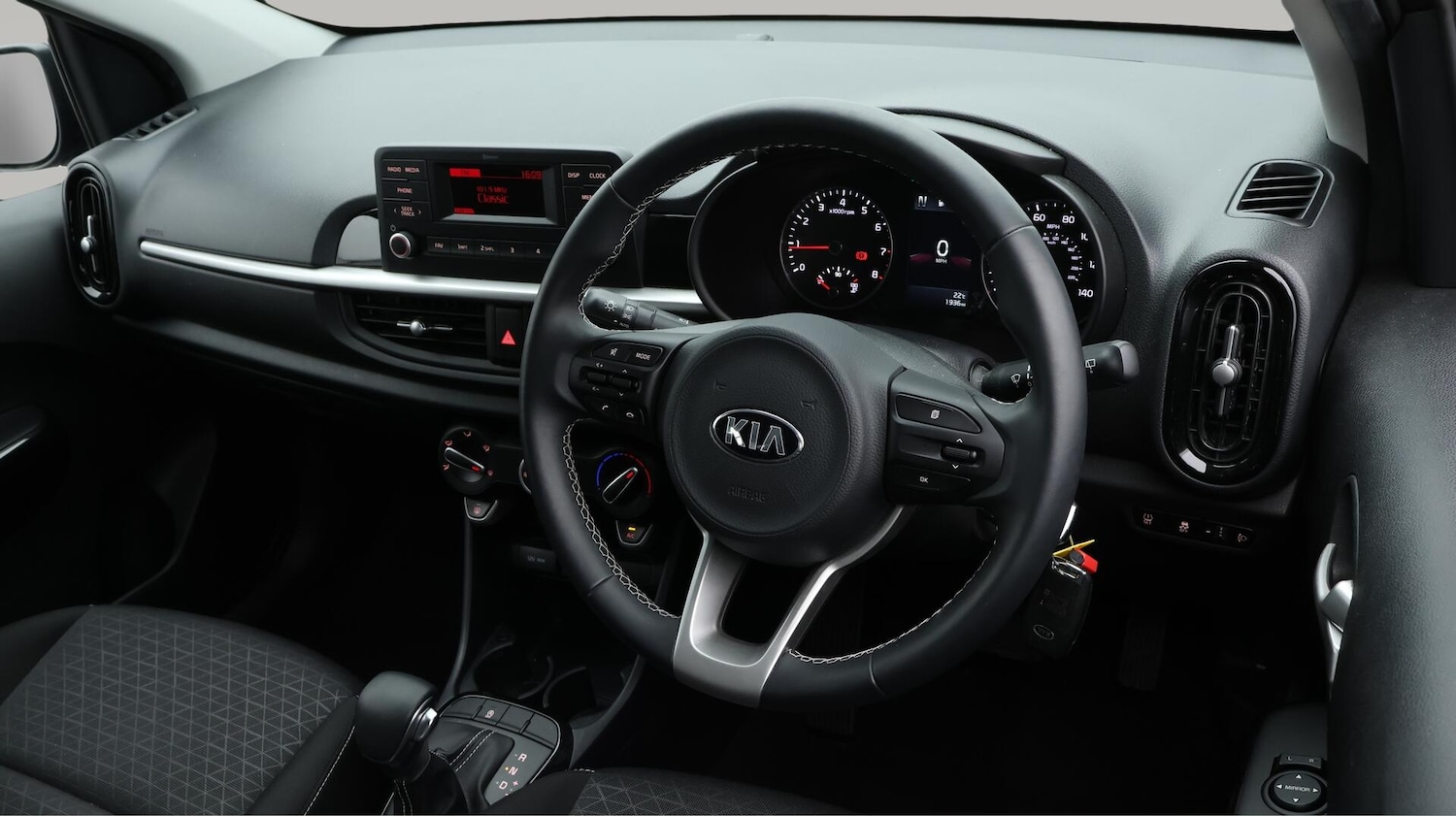 Used Kia Picanto 2021 for sale - 76109404: Photo 10