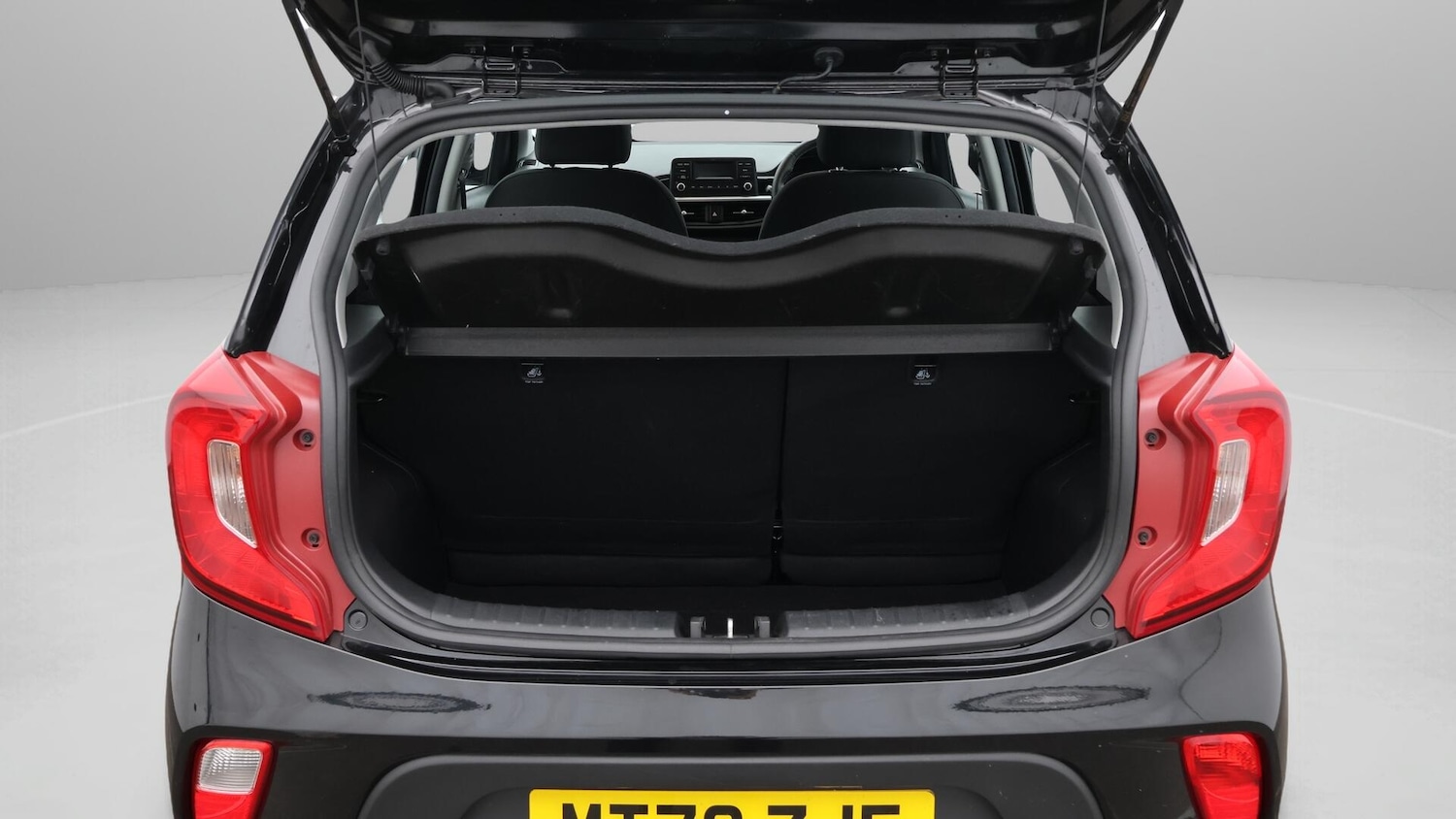 Used Kia Picanto 2021 for sale - 76109404: Photo 18