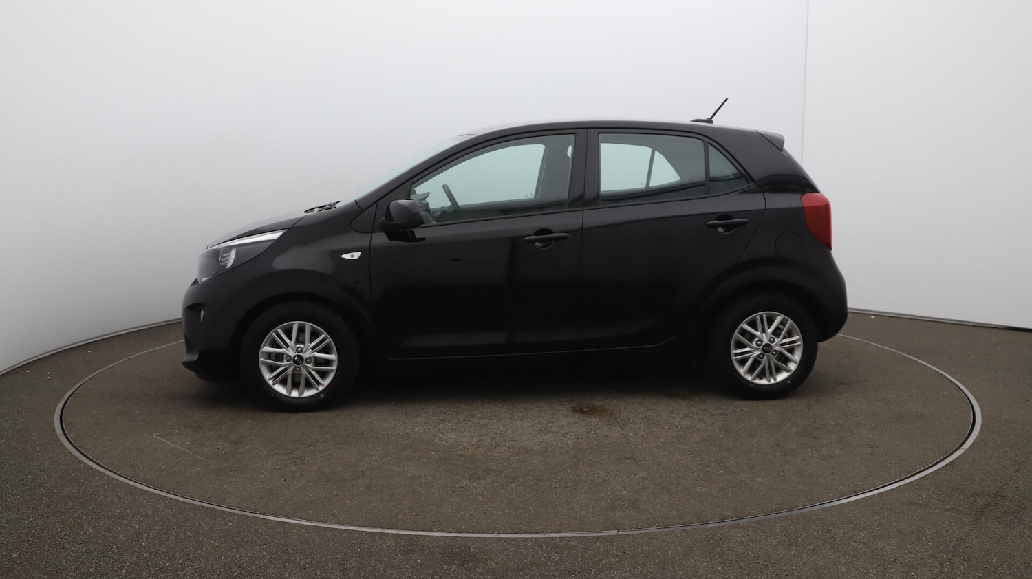 Used Kia Picanto 2021 for sale - 76109404: Photo 64