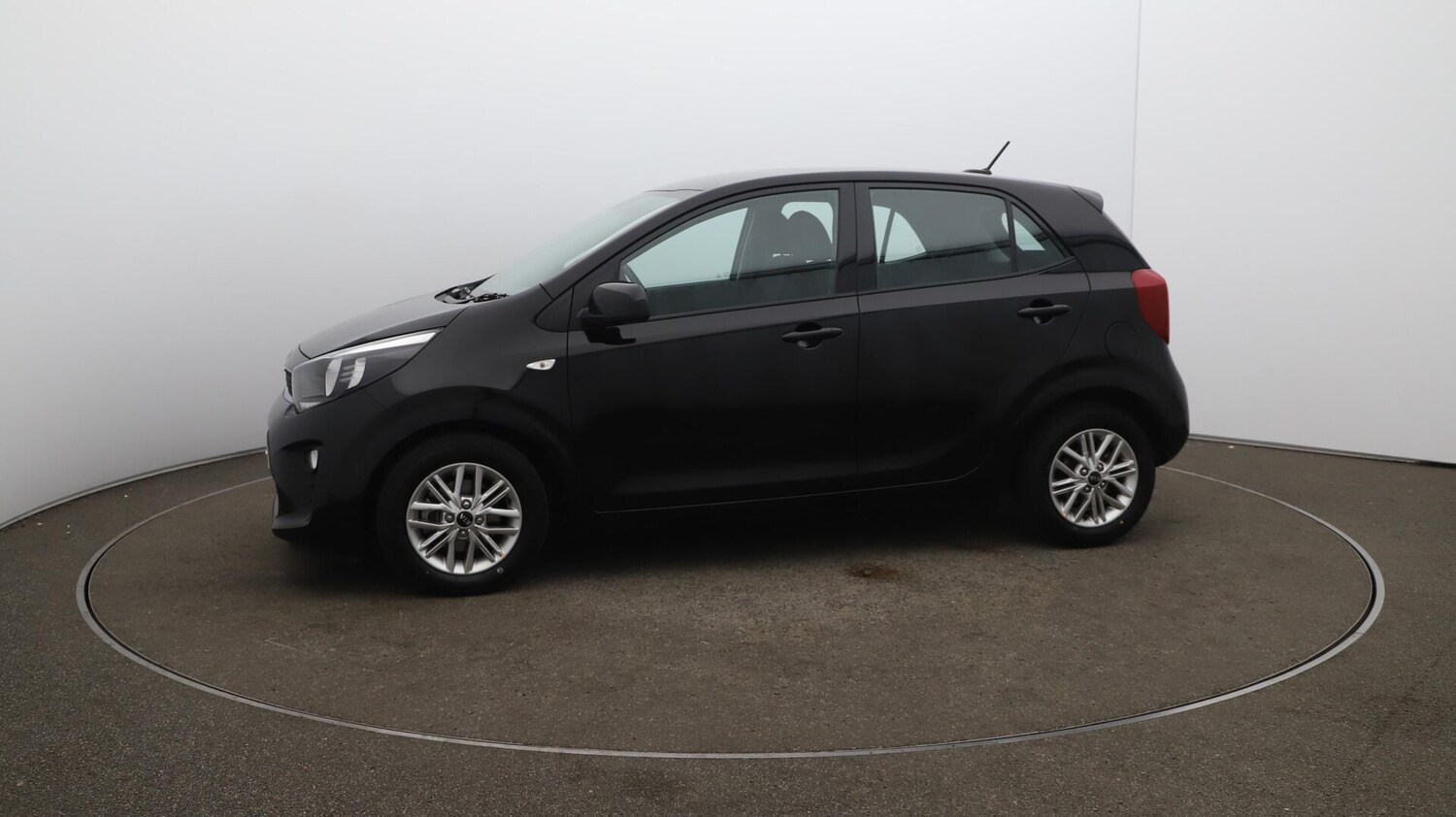 Used Kia Picanto 2021 for sale - 76109404: Photo 65