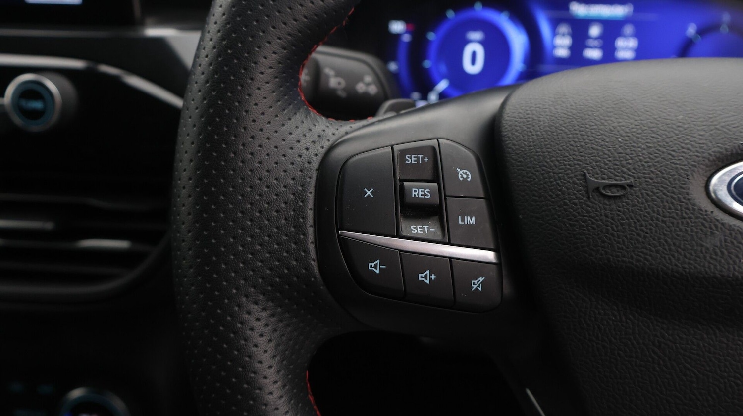 Used Ford Kuga 2020 for sale - 77336376: Photo 25