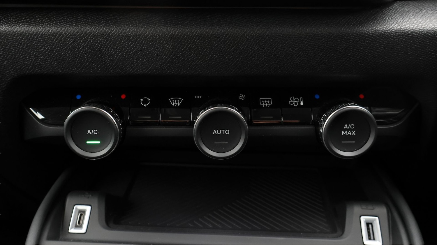 Used Citroen C4 2022 for sale - 77665160: Photo 12