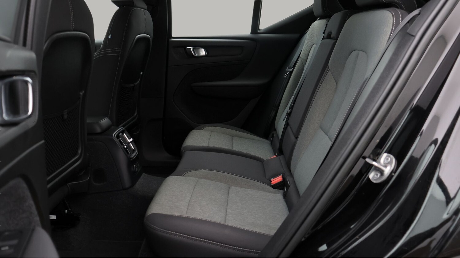 Used Volvo XC40 2023 for sale - 77615100: Photo 16