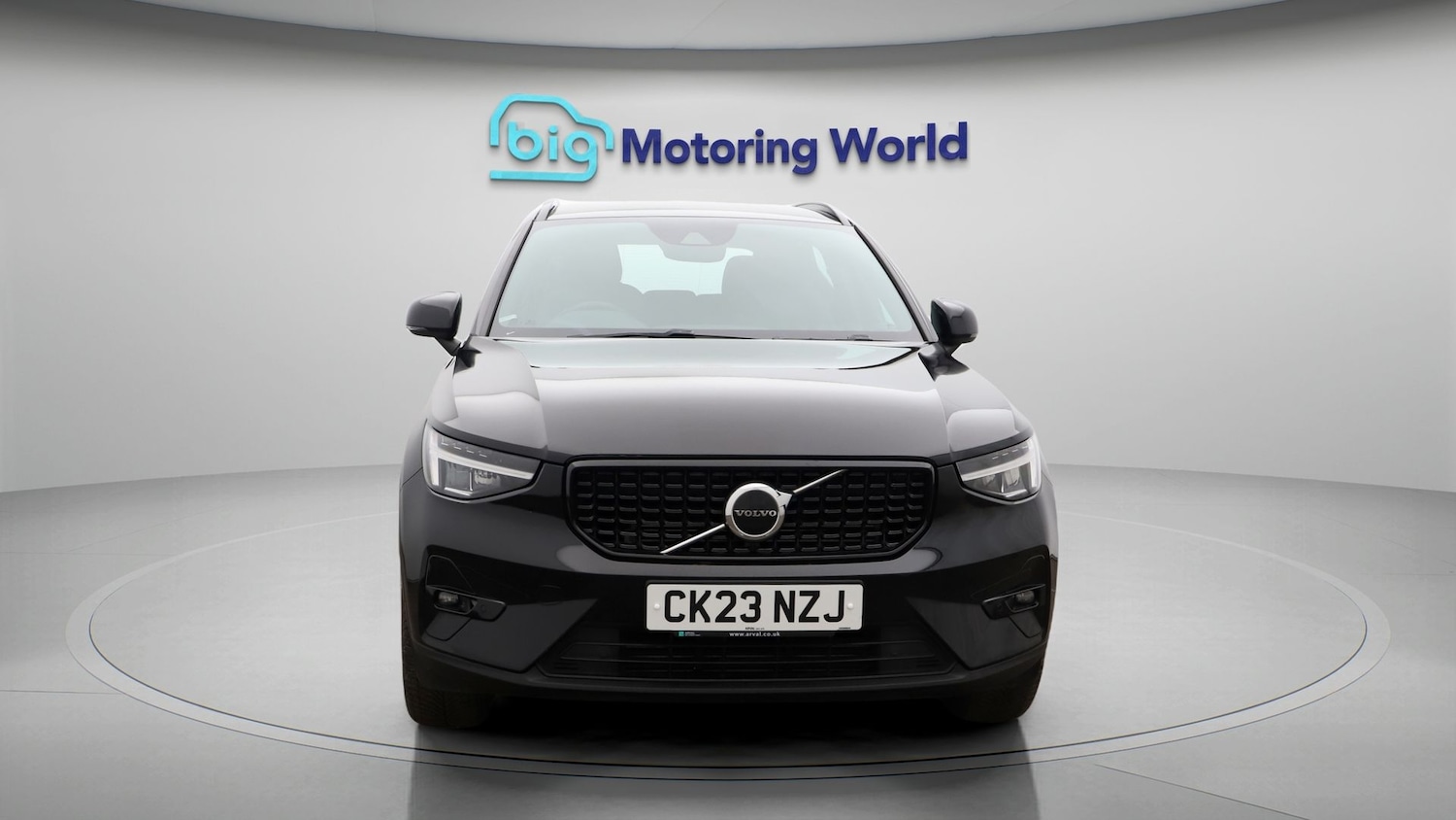 Used Volvo XC40 2023 for sale - 77615100: Photo 2