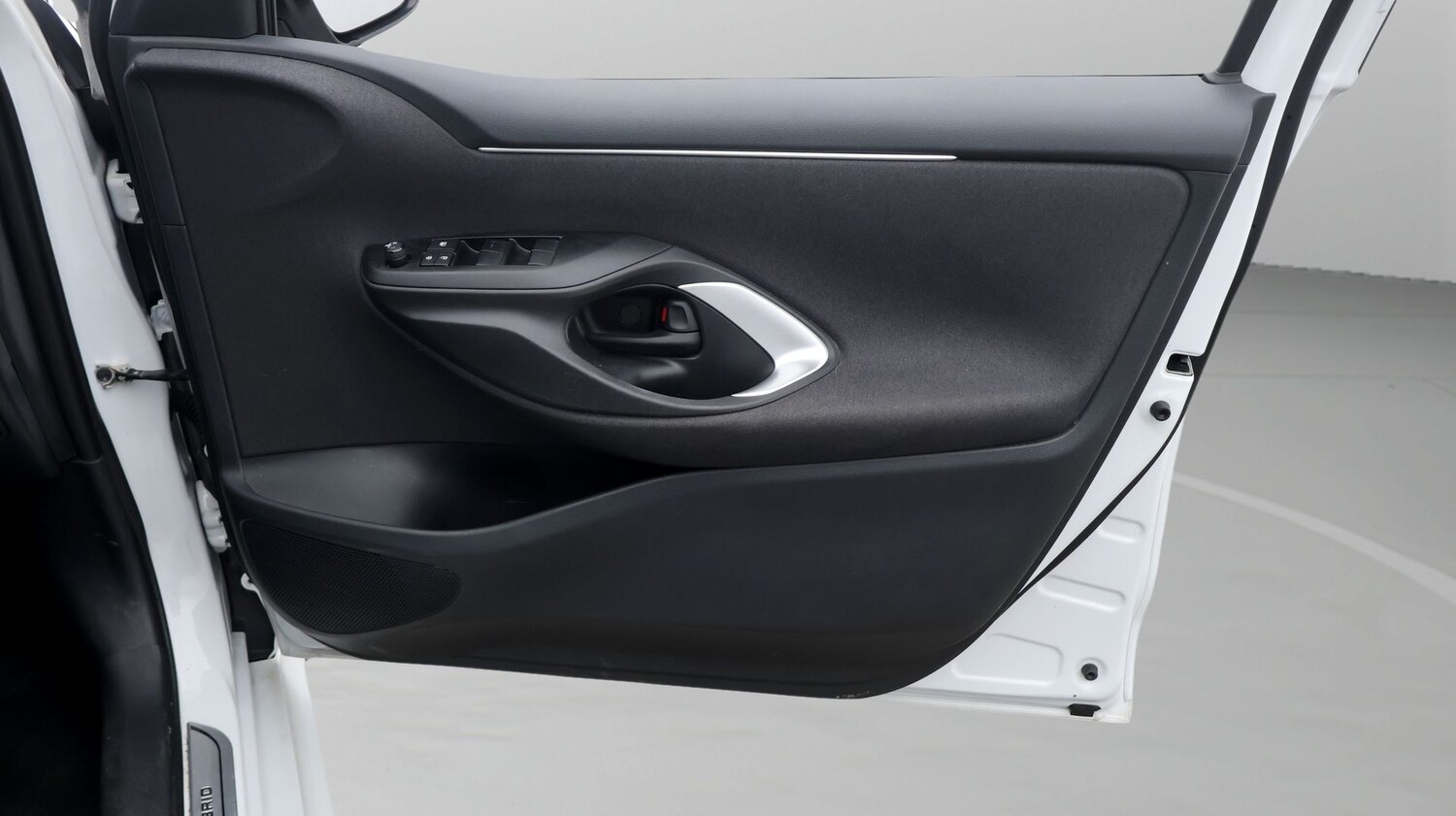 Used Toyota Yaris 2022 for sale - 77584340: Photo 15