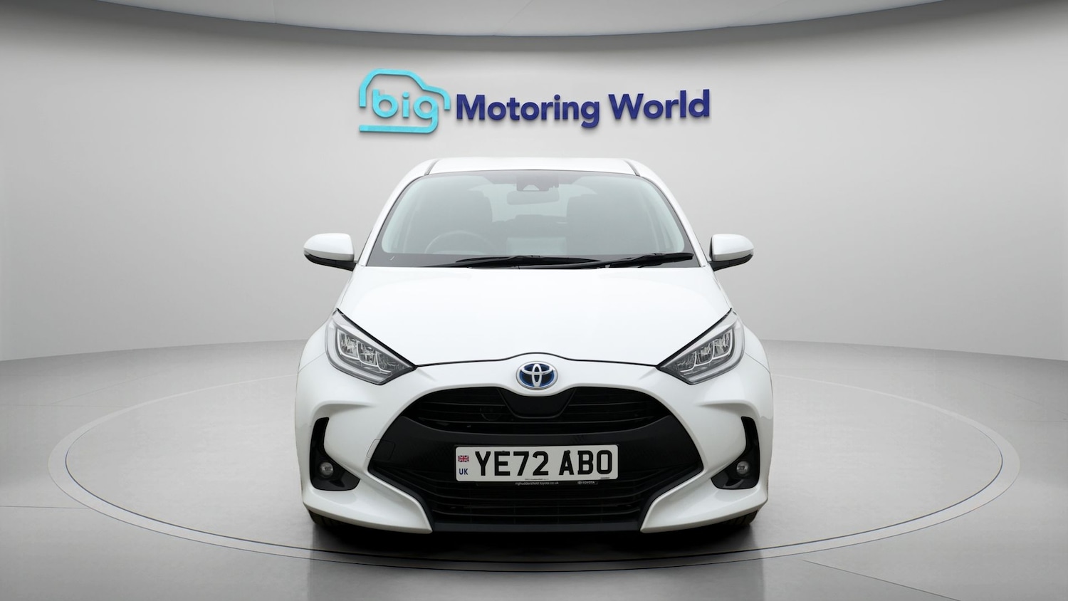 Used Toyota Yaris 2022 for sale - 77584340: Photo 2