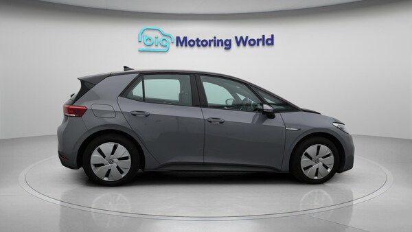 Used Volkswagen ID.3 2022 for sale - 76214802: Photo 9