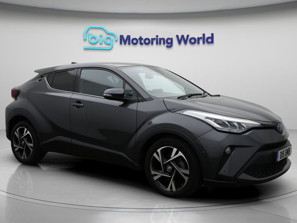 Used Toyota C-HR 2022 for sale - 76810514: Photo 4