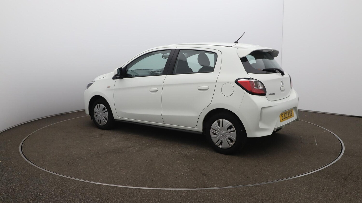 Vehicle 33